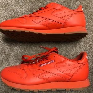 Men’s Reebok classic size 12